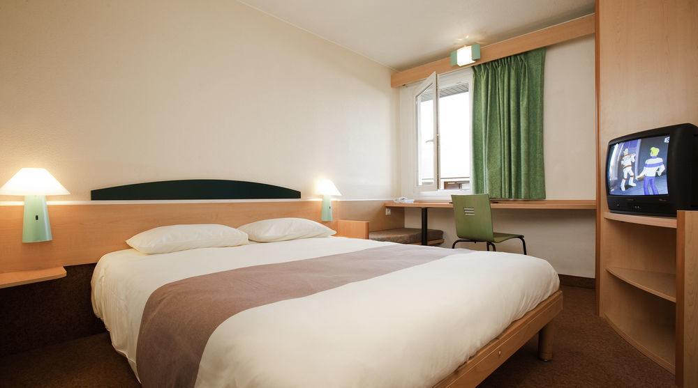 Ibis Senlis Hotell Senlis  Eksteriør bilde